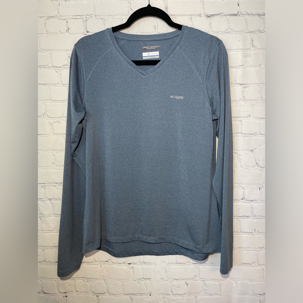Columbia PFG Omni-Shade size medium blue